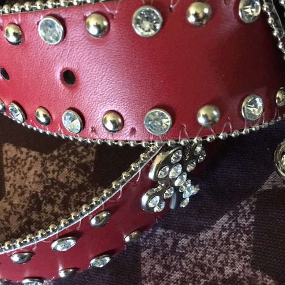 Rhinestone and crosses belt beautiful new with tag - Picture 5 of 9